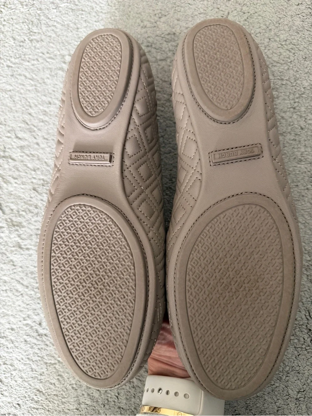 EUC Tory Burch Quilted Taupe Ballet Flat